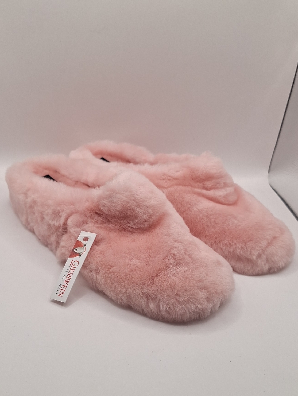 Giesswein Plush Pink Faux-Fur Slip-On Women's Slippers